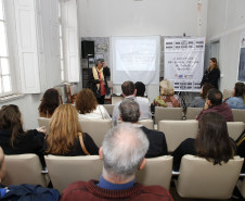 Secretaria Estadual de Educação do Paraná; Lançamento do livro a Arquitetura das Escolas Públicas do Paraná da Elizabeth Amorim de Castro no Museu da Escola. 12-06-18. Foto: Hedeson Alves