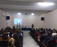 Conferência intermunicipal de educação do Núcleo Regional de Educação (NRE) de Campo Mourão.