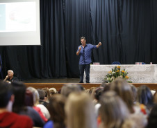 Secretaria Estadual de Educação do Paraná; II Simpósio de Neurociencias Aplicada e Educação Especial no auditório da FAculdade Bagozzi. 23-10-18. Foto: Hedeson Alves