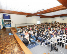 Secretaria Estadual de Educação do Paraná; II Simpósio de Neurociencias Aplicada e Educação Especial no auditório da FAculdade Bagozzi. 23-10-18. Foto: Hedeson Alves