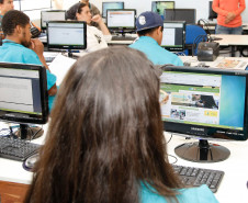 Estão abertas as inscrições para os Cursos Técnicos e o curso de Formação de Docentes da Secretaria da Educação do Paraná, agora prorrogadas até o dia 19 de novembro, devido ao recesso do Dia da Proclamação da República