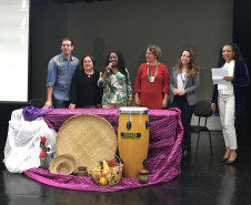 Encontro promovido pela Secretaria da Educação marca o início das atividades relacionadas ao mês da Consciência Negra.