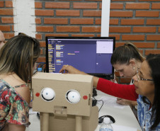 Secretaria Estadual de Educação do Paraná; Cursos para técnico dos núcleos regionais para apresentar o SEED LAB. Foto: Hedeson Alves