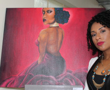 A Secretaria de Estado da Educação inaugurou nesta sexta-feira (23) a exposição Ero Ere Mulheres Artistas. A coletânea, que conta com 23 trabalhos distribuídos pela sede da Secretaria, em Curitiba, ficará aberta ao público e funcionários até o dia 18 de dezembro.  -  Curitiba, 23/11/2018   -  FOto: Fernando de Jesus/SEED
