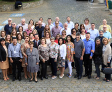 Encontros realizados periodicamente contribuem para alinhar políticas desenvolvidas pela pasta com as regionais e aproximar as demandas das escolas da administração da educação básica do Estado. 