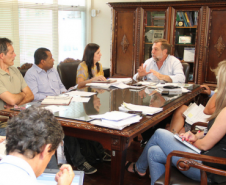 Reuniões entre SEED e sindicato acontecem com frequência e buscam entendimento sobre demandas nas condições de trabalho dos profissionais da rede estadual de ensino.
