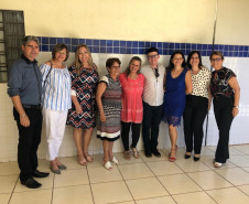 Em Umuarama, O CAS ficará situado no Colégio Estadual Prof. Paulo A. Tomazinho, responsável pelo atendimento dos NREs de Campo Mourão, Cianorte, Goioerê, Loanda, Paranavaí e Umuarama, com uma população de 2.244 pessoas surdas.
