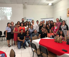 Em Apucarana, o CAS atenderá os Núcleos Regionais de Educação de Apucarana, Cornélio Procópio, Ibaiti, Jacarezinho, Londrina, Maringá, Telêmaco Borba, e Wenceslau Braz, com uma população de 5.259 pessoas surdas.