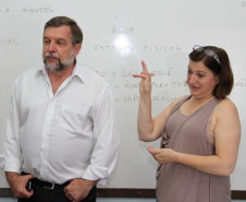 Com as visitas, o secretário se aproxima da comunidade escolar e solicita a participação de todos para a construção de uma educação pública de qualidade.
