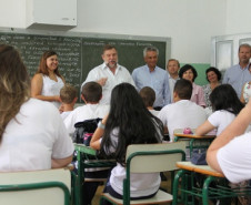 Com as visitas, o secretário se aproxima da comunidade escolar e solicita a participação de todos para a construção de uma educação pública de qualidade.