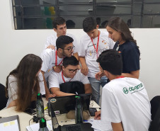 Alunos desenvolvem soluções para cooperativa agrícola 