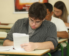 Estão abertas as matrículas para a Educação de Jovens e Adultos (EJA) da Secretaria de Estado da Educação do Paraná. Interessados devem procurar um Centro Estadual de Educação Básica para Jovens e Adultos (CEEBJA) ou escola estadual que oferte a modalidade até 18 de janeiro. Foto de arquivo.