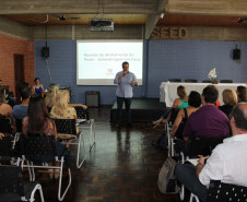 Na quarta-feira (16), os servidores vão participar das oficinas que serão replicadas no seminário. Serão trabalhadas seis oficinas temáticas: avaliação (diagnóstico), avaliação (plano de ação), liderança, hora atividade, tecnologia e inovação, e gestão de sala de aula.
