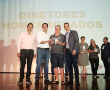 As escolas estaduais com as melhores notas e maior crescimento no Índice de Desenvolvimento da Educação Básica (Ideb) das regiões Sudoeste, Oeste, Centro e Centro-Sul foram premiadas nessa terça-feira (22), pela Secretaria de Estado da Educação na abertua do Seminário de Diretores – Aprendizagem em Foco 2019, realizado em Pinhão, no Centro-Sul do Estado.