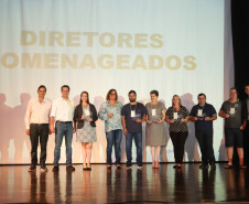 As escolas estaduais com as melhores notas e maior crescimento no Índice de Desenvolvimento da Educação Básica (Ideb) das regiões Sudoeste, Oeste, Centro e Centro-Sul foram premiadas nessa terça-feira (22), pela Secretaria de Estado da Educação na abertua do Seminário de Diretores – Aprendizagem em Foco 2019, realizado em Pinhão, no Centro-Sul do Estado.