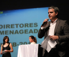 Secretaria de Estado da Educação encerrou nessa quarta-feira (30), em Curitiba, o Seminário de Diretores – Aprendizagem em Foco 2019. Cerca de 2,4 mil profissionais, entre diretores, chefes de Núcleos Regionais de Educação (NREs) e técnicos pedagógicos, participaram das três etapas do curso realizadas na capital e em Pinhão (no Centro-Sul do Estado).