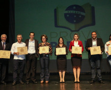 A Secretaria de Educação do Paraná realizou nesta quarta-feira (20), em Curitiba, o Seminário de Cooperação Pedagógica com Município. O evento contou com a presença do vice-governador, Darci Piana, e do secretário da Educação, Renato Feder. Participarão prefeitos de 140 municípios, secretários municipais da educação de 397 municípios. Curitiba,20/02/2019 Foto:Jaelson Lucas / ANPr