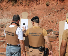 Ao término das capacitações, que têm 20 horas de duração, os policiais começam imediatamente a atuar nas escolas inscritas no programa. 