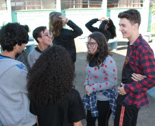 Desde o ano passado os estudantes do Colégio Estadual Euzébio da Mota, em Curitiba, usam a arte cênica para levar uma mensagem importante à comunidade escolar do bairro Boqueirão, um dos mais populosos da capital paranaense. 