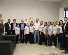 Governador Ratinho Junior esteve na Apae de Maringá, que atende mais de mil pessoas com deficiência e é mantenedora de duas escolas. 