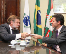 De acordo com Arns, a proposta é bastante positiva para a educação paranaense, já que tradicionalmente o Brasil nutre uma relação de simpatia mútua com os países da Oceania.