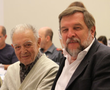 Desde o ano passado, quando foram renomeadas como escolas de educação básica na modalidade de educação especial, as escolas especiais estão recebendo materiais, equipamentos e produtos da alimentação escolar.