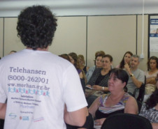 Cada escola pôde inscrever uma equipe, com estudantes de todas as séries e até dois coordenadores.