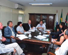 Representantes da Associação Paranaense de Administradores Escolares (Apade) discutiram sobre valorização dos profissionais da educação.