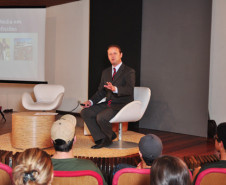 Mercado de trabalho e demanda tecnológica foram assuntos abordados em palestra realizada no auditório da E-Paraná, em Curitiba. 