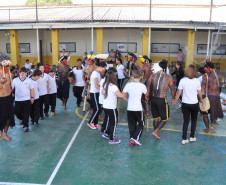 O encontro cultural foi promovido pela equipe multidisciplinar da escola sob o projeto “Povos Indígenas na Escola”, com o intuito de despertar os estudantes para a cultura, história e modo de vida de diferentes povos indígenas.