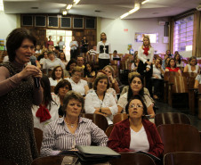 Estiveram presentes Aldo Nelson Bona, reitor da Unioeste, Cláudia Maria da Cruz, presidente da União dos Dirigentes Municipais de Educação (Undime/PR), Fernando Ribas Carli, prefeito de Guarapuava e os chefes dos Núcleos Regionais de Pato Branco, Irati, Ponta Grossa, Pitanga, União da Vitória, Francisco Beltrão, Campo mourão, Laranjeiras do Sul, Área Metropolitana Sul, Apucarana, Londrina, Dois Vizinhos e Guarapuava.