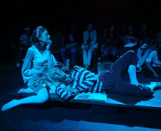 O Colégio Estadual do Paraná (CEP) é uma das escolas paranaenses que oferece formação cênica para seus alunos, e para a comunidade em geral.