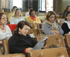 Em novembro do ano passado, a Olimpíada formou 56 profissionais da rede estadual (entre técnicos pedagógicos dos Núcleos e da SEED e professores finalistas do Concurso de 2010).