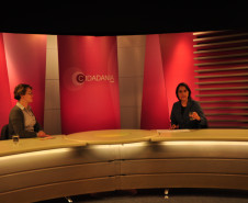A diretora de Políticas e Programas Educacionais esteve no programa Cidadania apresentando os benefícios das instâncias colegiadas nas escolas do Paraná.