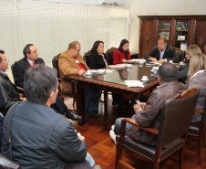 Vice-governador e secretário de Educação, Flávio Arns, se reuniu com dirigentes da APP Sindicato.