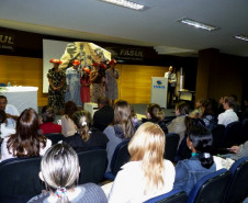 Estudantes do Colégio Estadual Professor Ildo José Fritzen, de Entre Rios do Oeste, participaram de evento da Faculdade Sul Brasil (FASUL), em Toledo