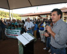 A escola Araju Porá passa a atender 240 índios da comunidade Tekoha Itamarã, em Diamante d'Oeste. O investimento foi de R$ 1 milhão.