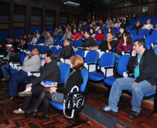 A Coordenação de Apoio Financeiro à Rede Escolar (CAF) se reuniu nessa terça-feira (08), em Curitiba, com gestores responsáveis pelo Fundo Rotativo das escolas da capital e Região Metropolitana para repasse de orientações sobre a gestão de recursos descentralizados.