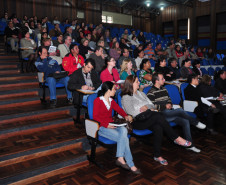 A descentralização de recursos confere maior autonomia às instituições. Ao todo, são repassadas 14 parcelas, podendo haver cotas extras de acordo com a necessidade do estabelecimento.