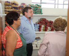 Governo distribui 5.000 toneladas de alimentos para escolas