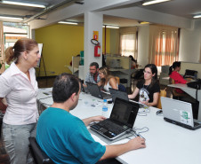 A Secretaria de Estado da Educação (SEED) do Paraná realiza nesta segunda (14) e terça (15) duas novas edições do Hora Atividade Interativa (HAI), um bate-papo através da internet sobre diferentes disciplinas, criado pela Diretoria de Tecnologia Educacional.
