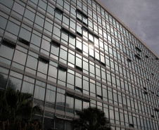 Vice-governador e secretário da Educação, Flávio Arns, visitou diversos Ministérios, em Brasília, na busca de recursos para investimentos na Educação do Paraná.