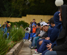 Estudantes de educação especial aprendem novas habilidades jogando variedade do golfe desenvolvida no Paraná, que já possui um campeonato.
