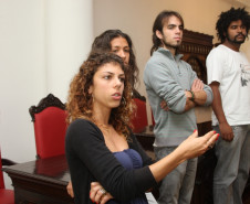 Palestras fazem parte de projeto de incentivo ao ingresso em universidades públicas, promovido pelo Colégio Estadual Genésio Moreschi, em Colombo