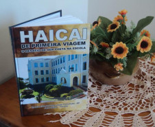 Por todo o Paraná, trabalhos da poetisa estão servindo de inspiração para várias atividades em diversas disciplinas.