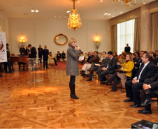 Superintendente da Educação Meroujy Cavet.