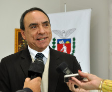 Secretário da Educação interino Jorge Wekerlin.
