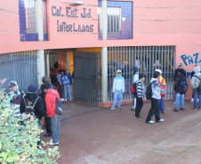 Atividade no Colégio Estadual Jardim Interlagos é resultado das ações da Assessoria de Mobilização de Pais, Professores e Amigos da Rede Escolar . 