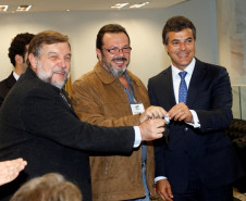 Beto Richa disse que investimento é parte do esforço do governo para garantir educação de excelência no Paraná.