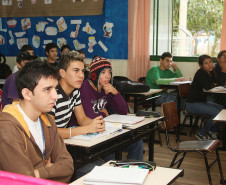 “A interação entre a secretaria e as comunidades valorizam a educação e como retorno, cresce a qualidade e expectativa de vida destes alunos”, comentou a diretora da Escola Estadual Faria Sobrinho, Myrian Pereira da Costa.